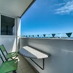 - Haus H, App 0h1002 Lejlighed *