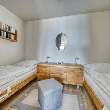 - Haus H, App 0h1002